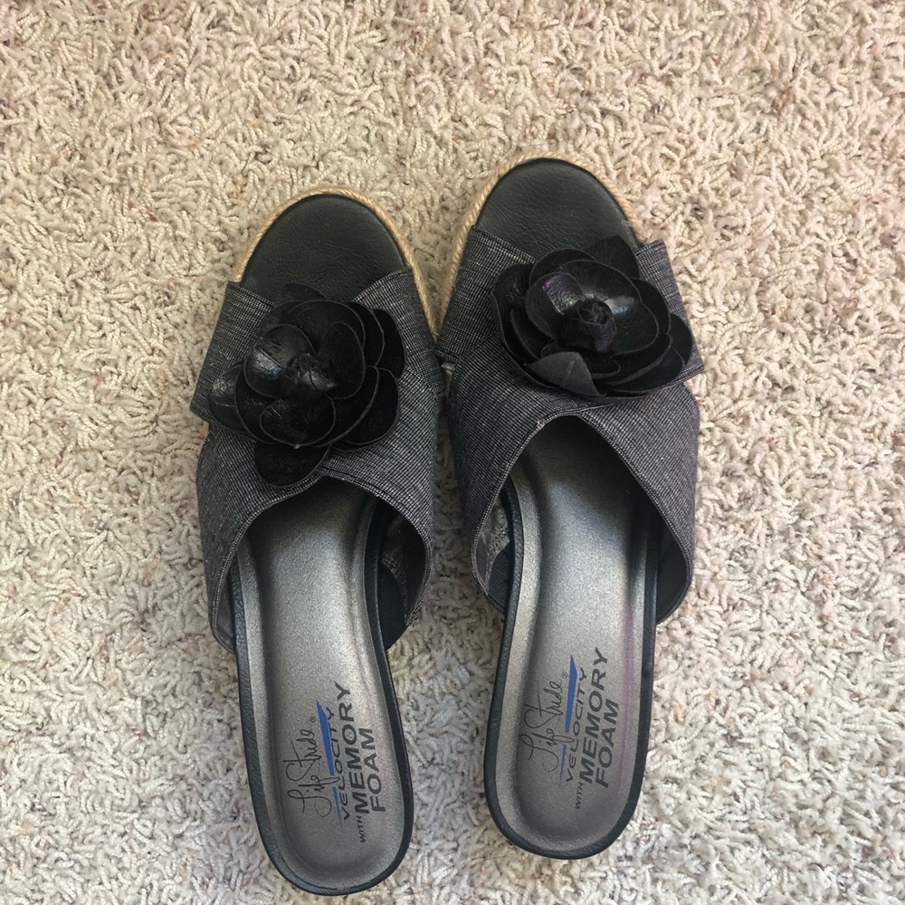 Women Life Stride Velocity Memory Foam Sandal NWOT
